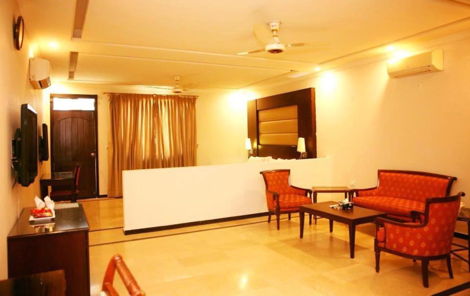 Bed And Breakfast Magnolia Islamabad Buitenkant foto