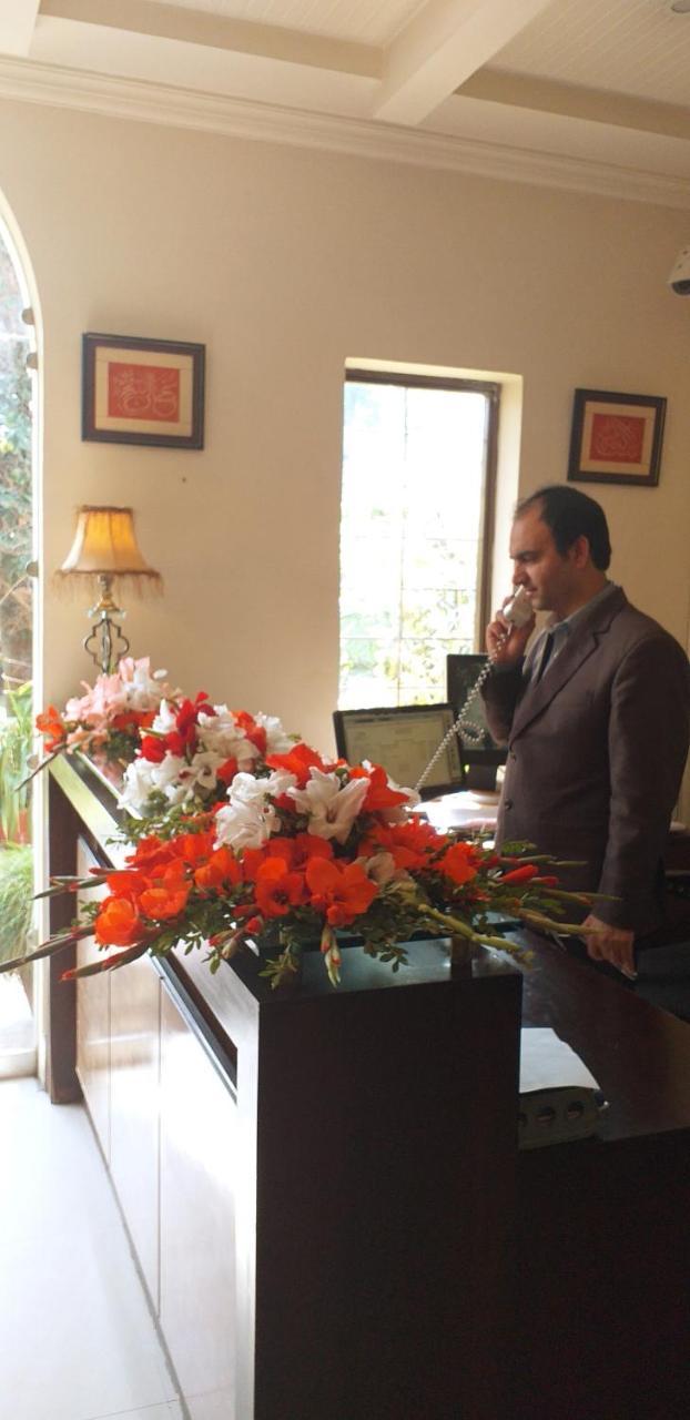 Bed And Breakfast Magnolia Islamabad Buitenkant foto