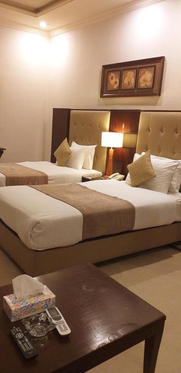 Bed And Breakfast Magnolia Islamabad Buitenkant foto