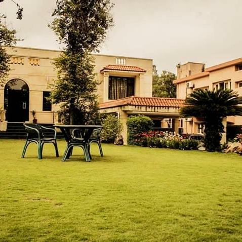 Bed And Breakfast Magnolia Islamabad Buitenkant foto